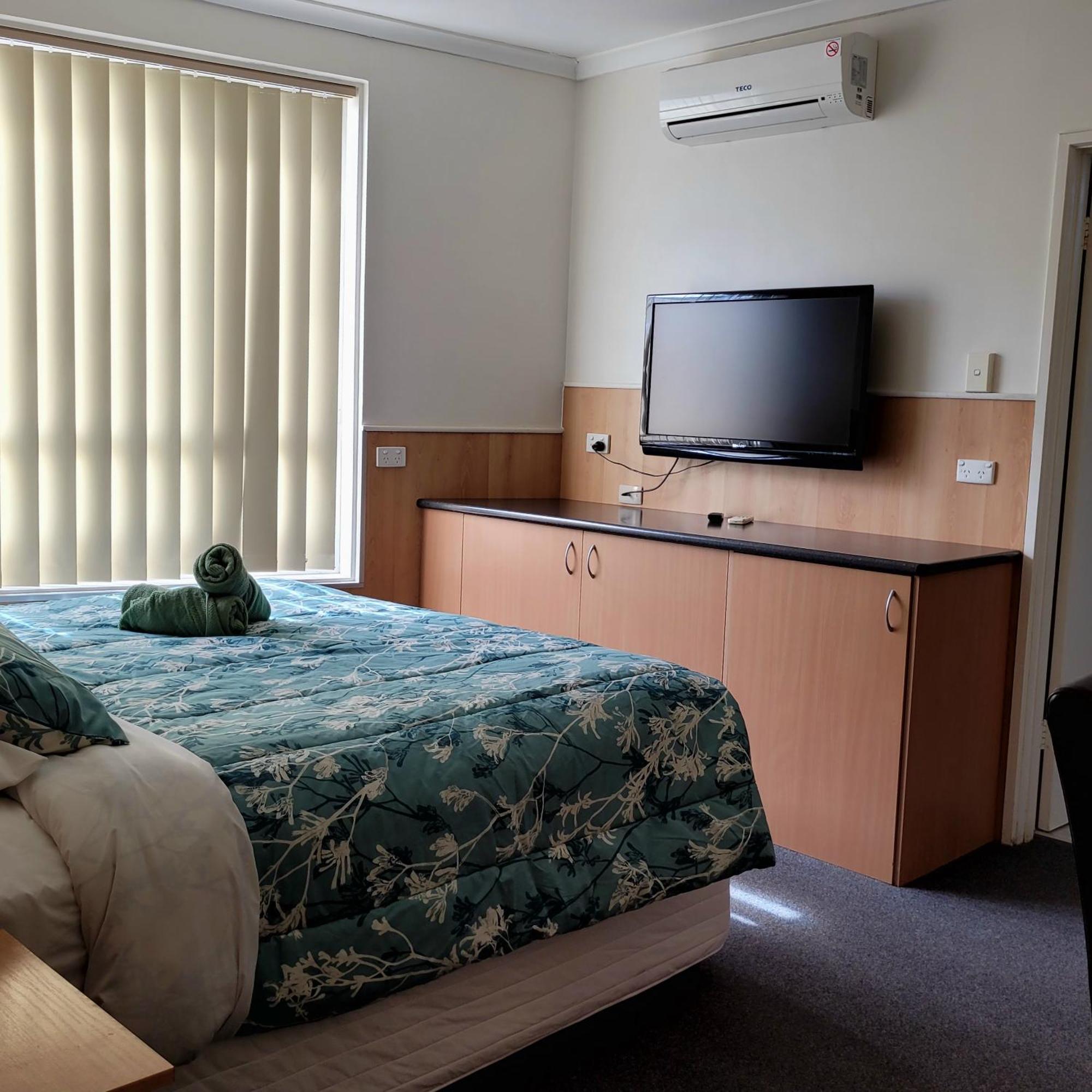 Bamboo Motor Inn Lakes Entrance Exteriér fotografie